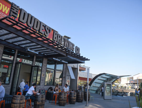 The Dudes’ Brewing Company Opens at Santa Monica Place